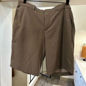 Nike Golf shorts - SIZE 36, color Gray. Good condition